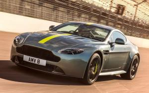Aston Martin V8 Vantage AMR (UK) '2017 - 18